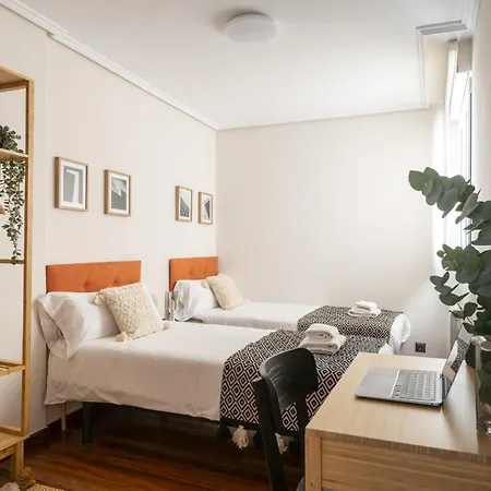 Lägenhet Moderno Piso Con Parking 3 Floranes Santander